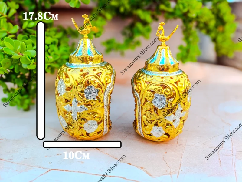 Exquisite Metal Candle Stand – Elegant Home Décor & Perfect Gift Accent - Image 2